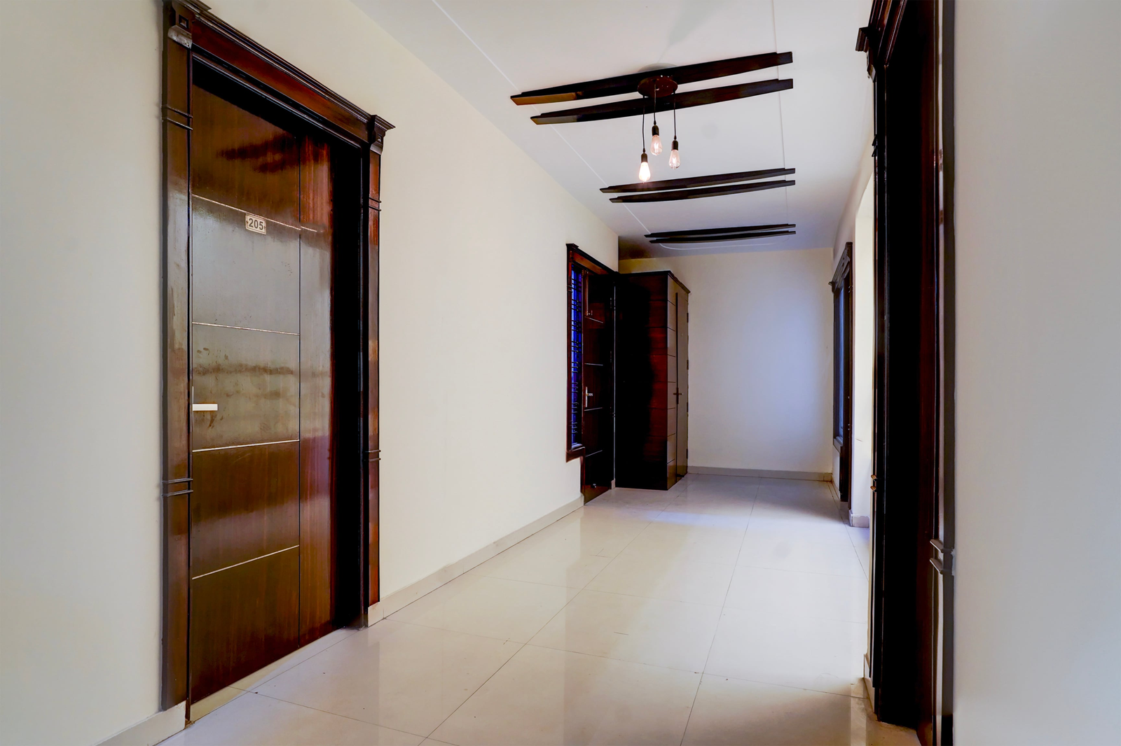 super collection o sector 70 noida