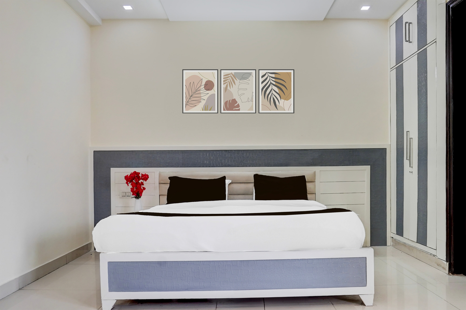 super collection o sector 70 noida