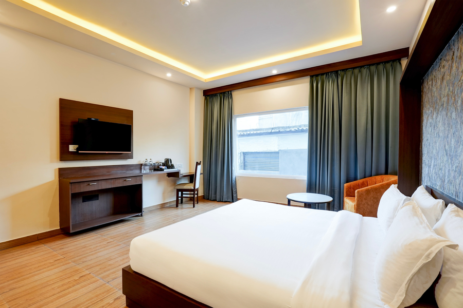 super townhouse oak mahadevapura opposite phoenix mall