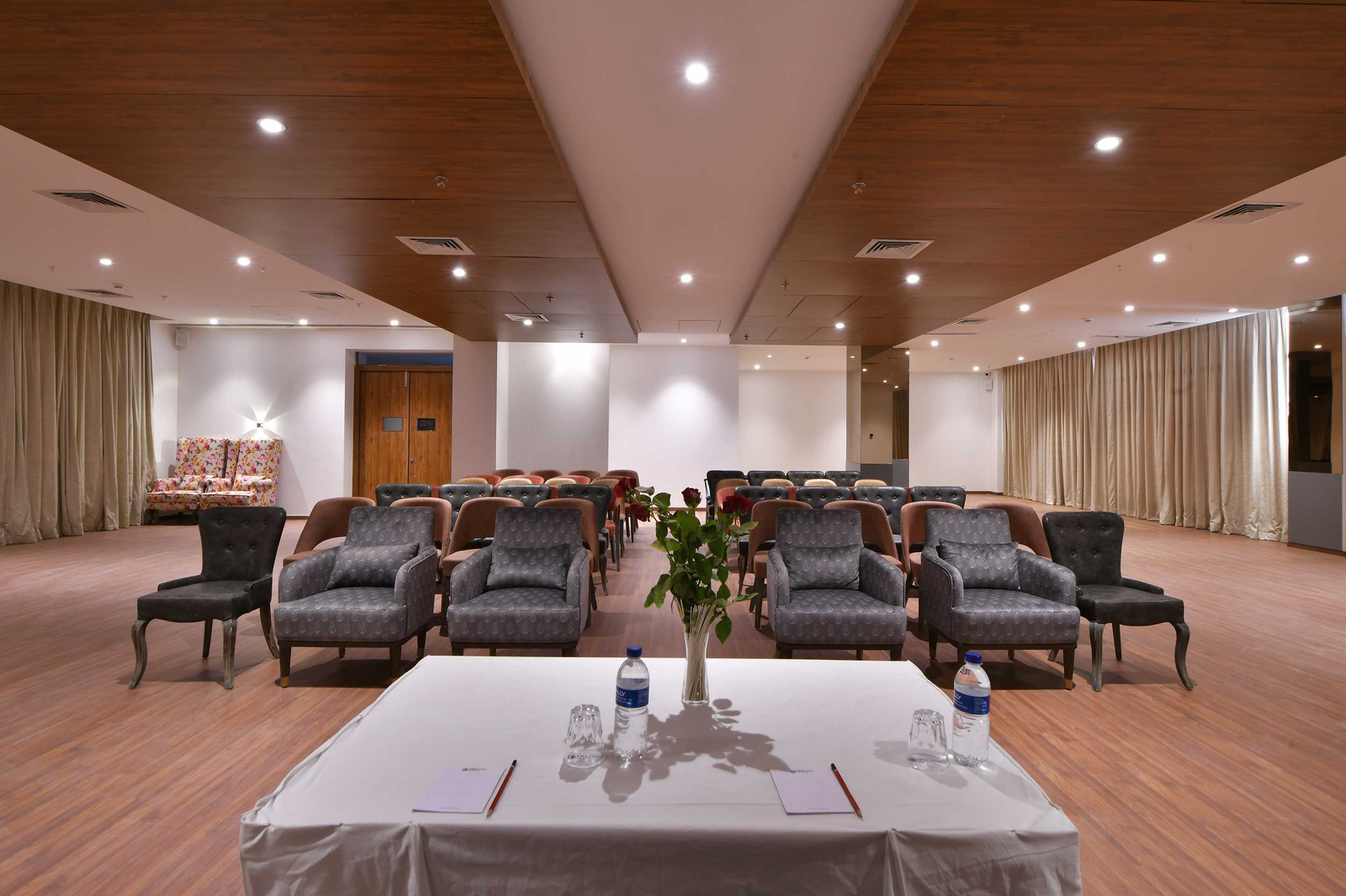 Clubhouse Hotel Morbi,,4 star