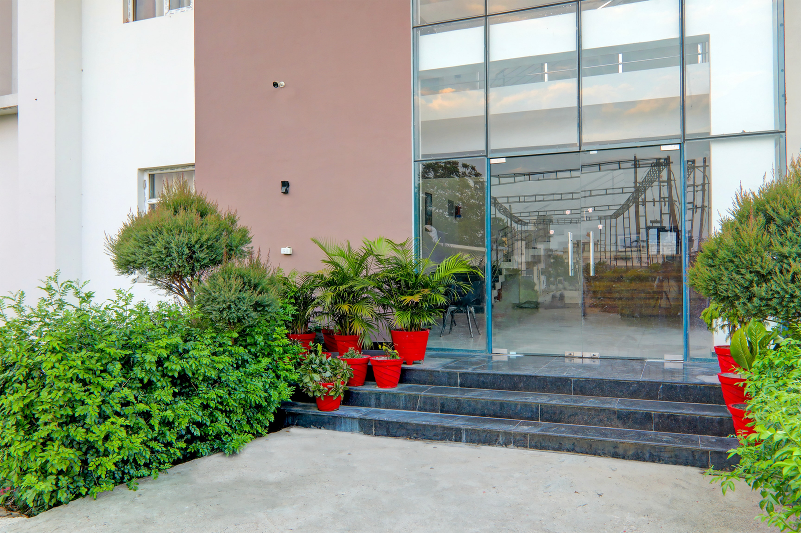 Super Hotel O Gomti Nagar Vigyan Khand,Gomti Nagar,3 star