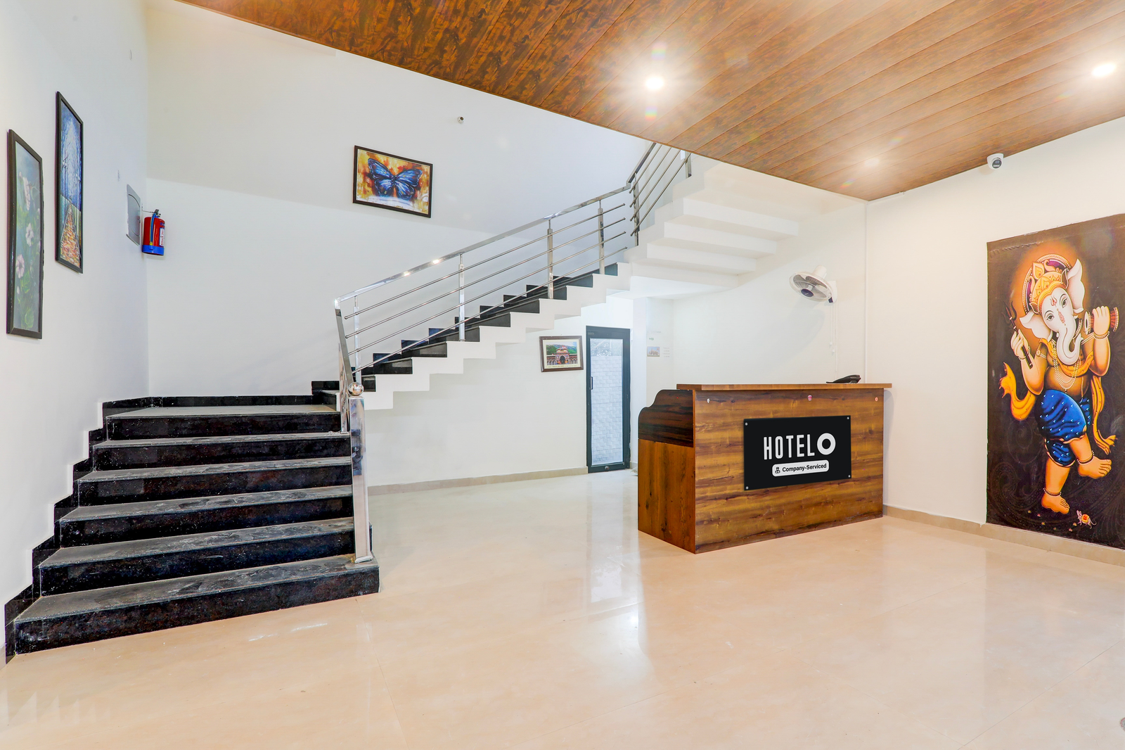 super hotel o gomti nagar vigyan khand