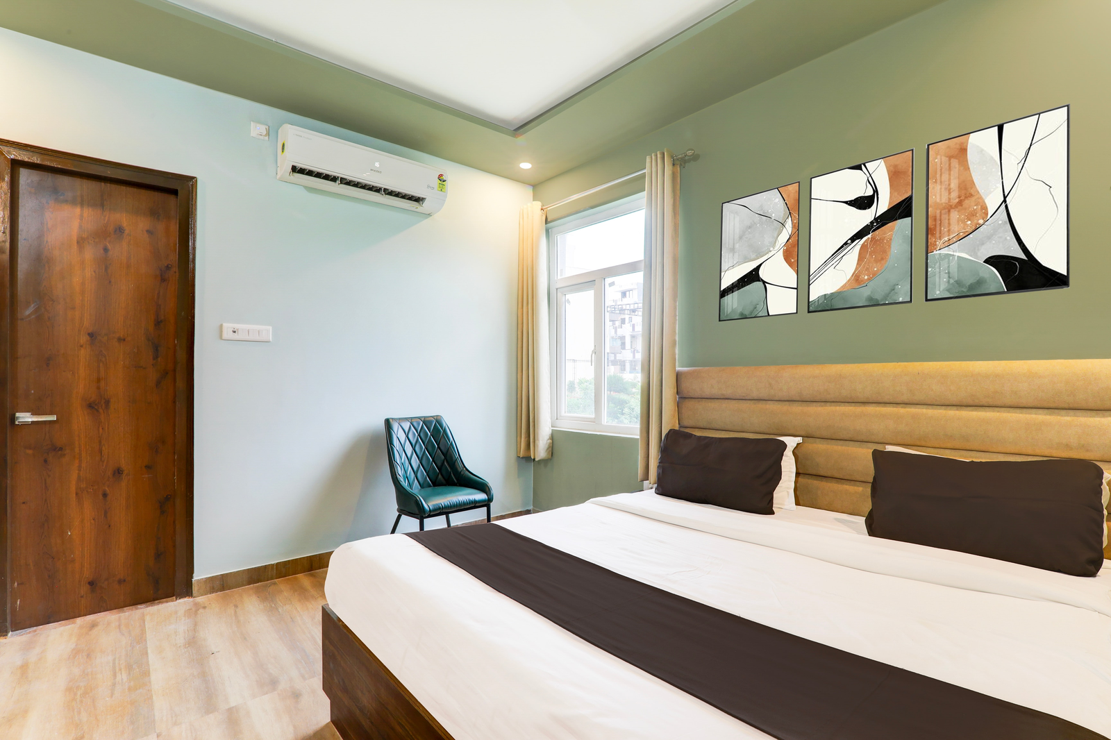 super hotel o gomti nagar vigyan khand