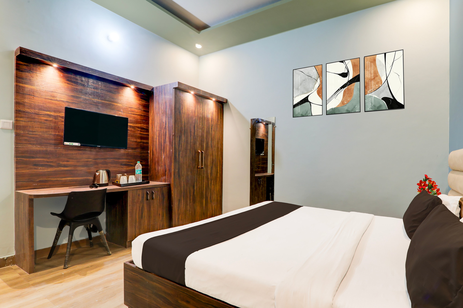 super hotel o gomti nagar vigyan khand