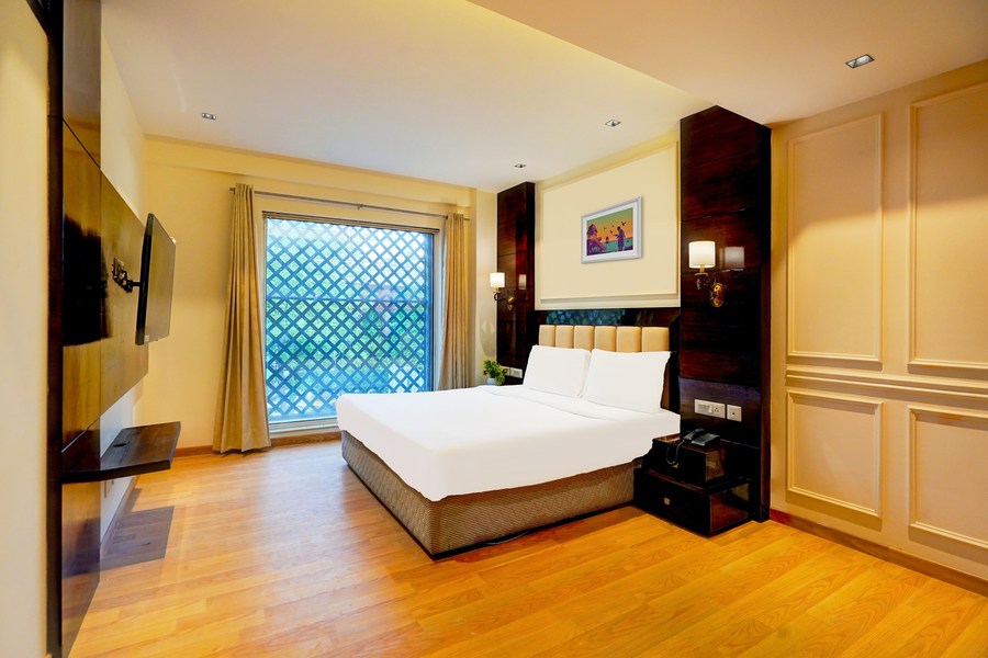 palette by checkin royal retreat delhi formerly imperial villas
