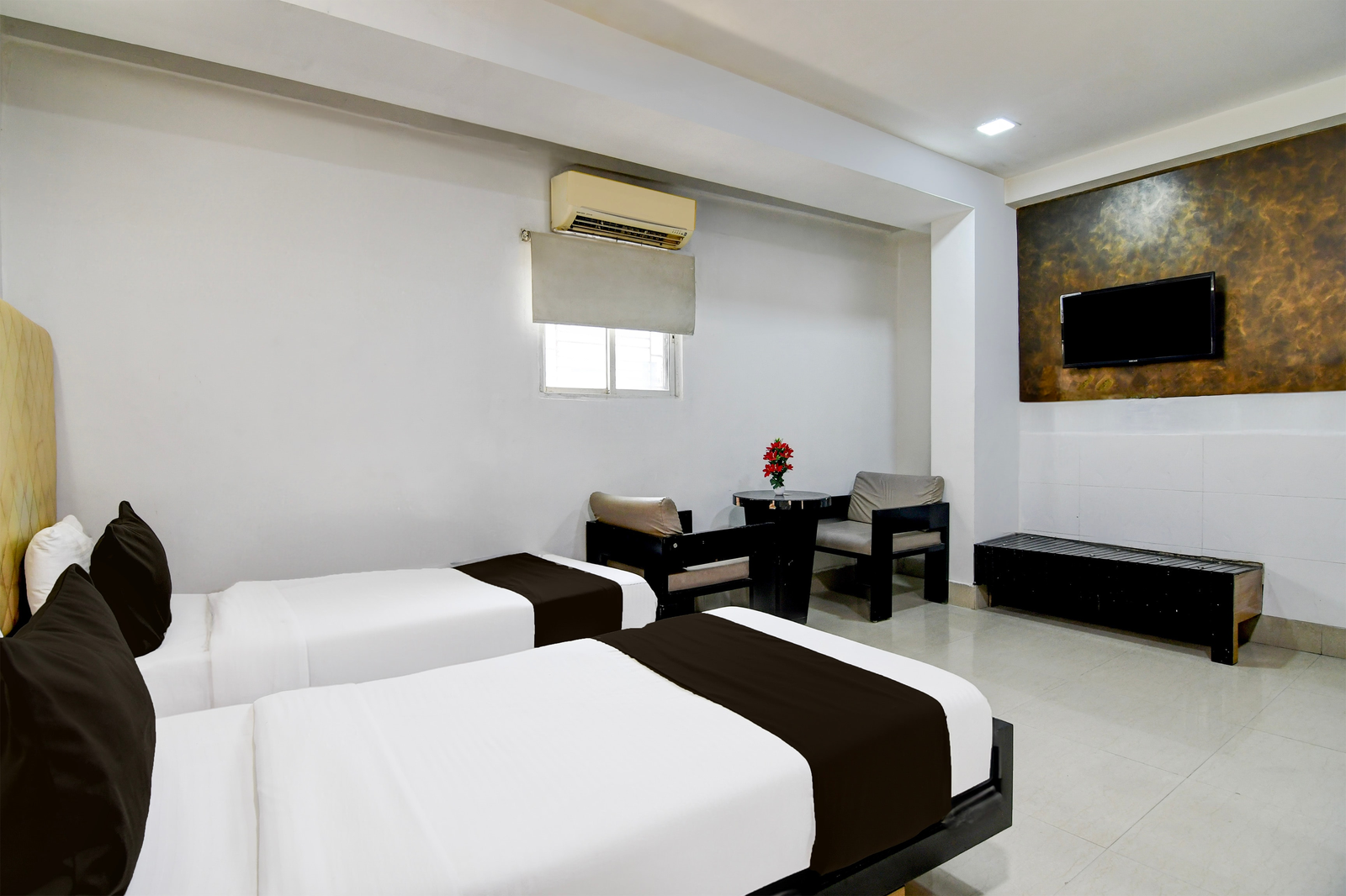 collection o vip road formerly hotel heritage