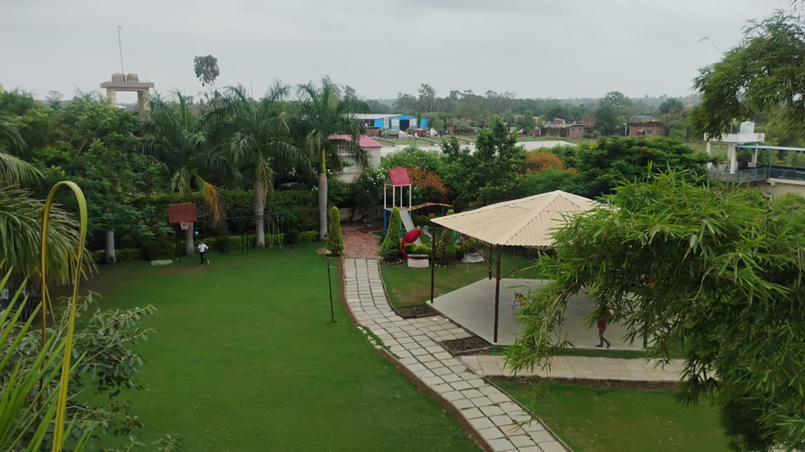 samardha jungle resort