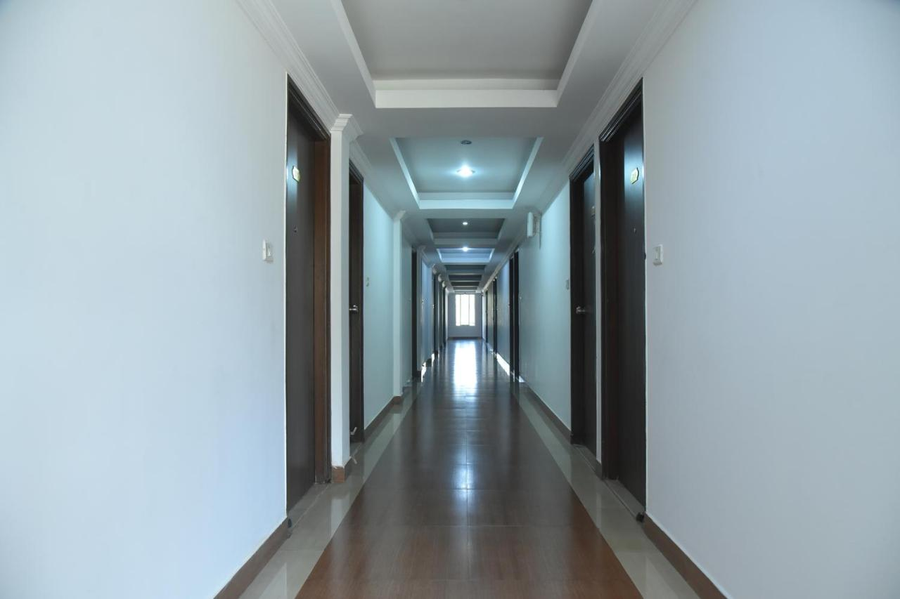 Emporium Hotel,Balmatta,2 star