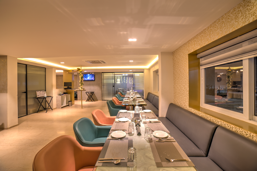 vrr astoria hotel and convention centre
