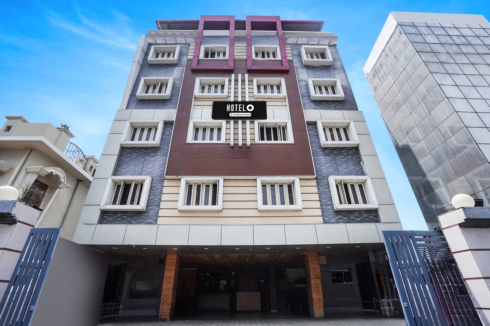 Super Hotel O Canal Road,Rajpur Road,3 star