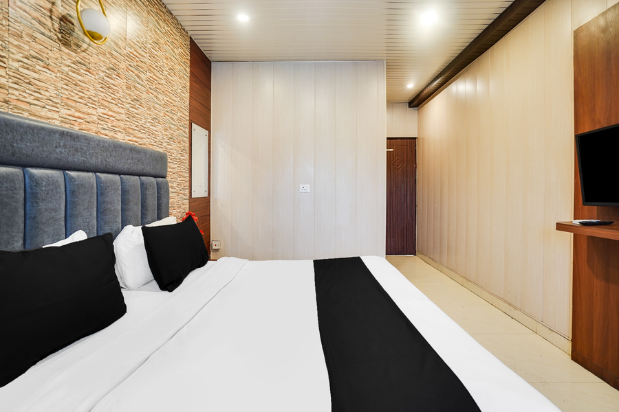 fabhotel doon maira