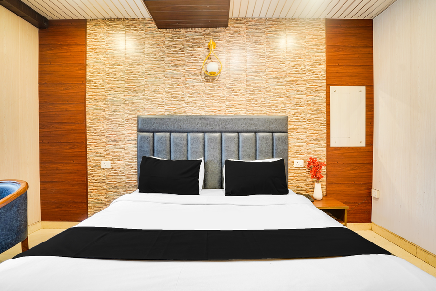 fabhotel doon maira
