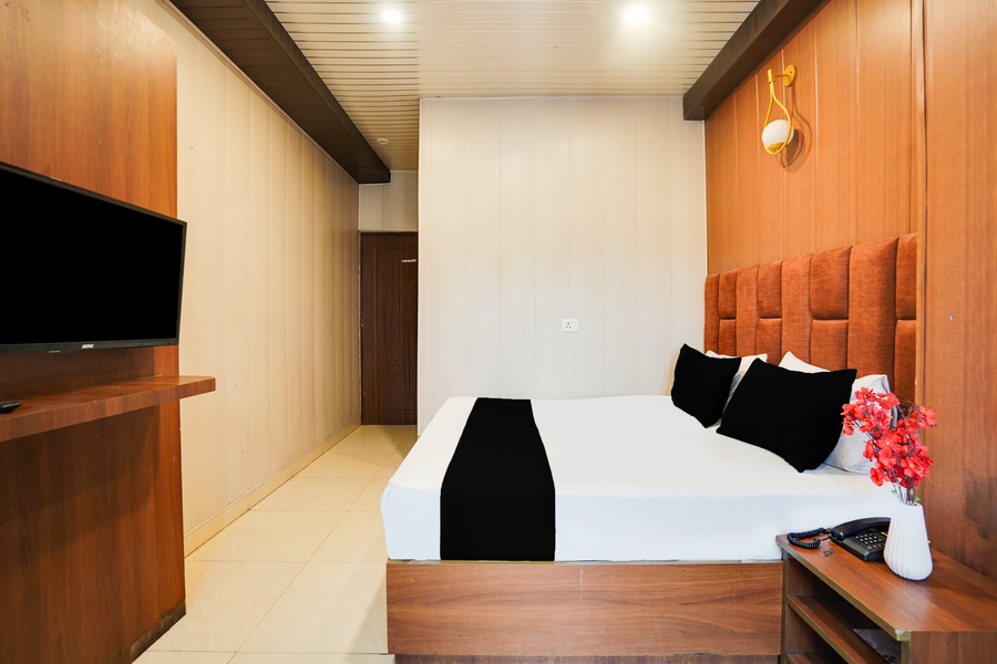 fabhotel doon maira