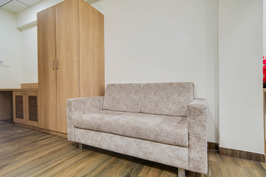 elite stays at central ptc mg road