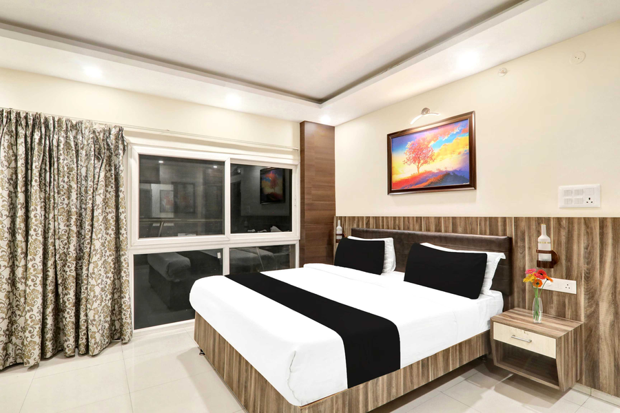 super townhouse kankarbagh formerly kunwar alcajars