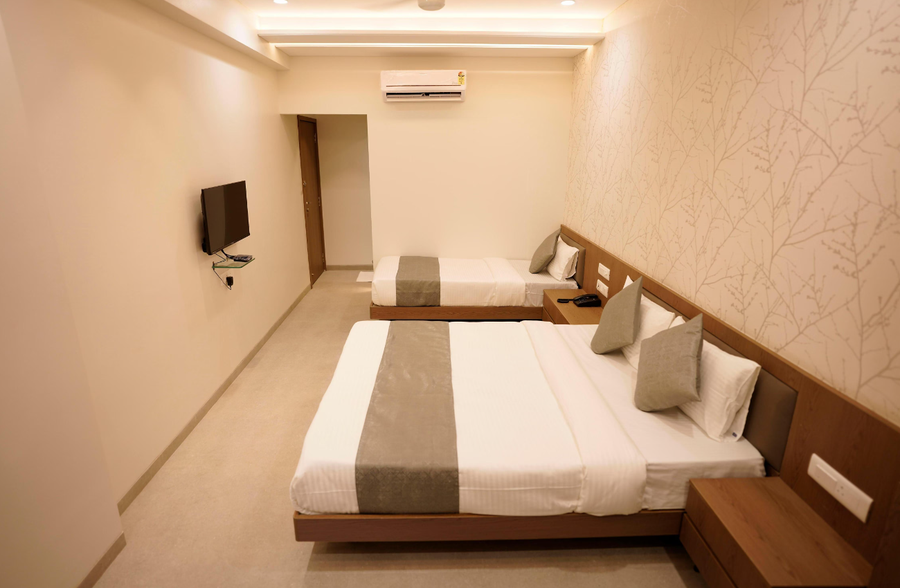 A Square Executive Hotel,,3 star