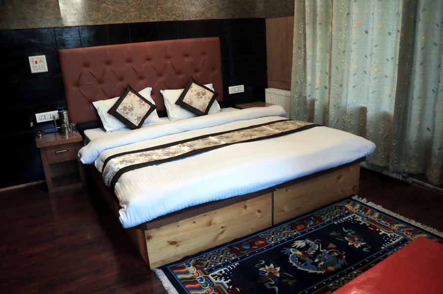 hotel mountain retreat