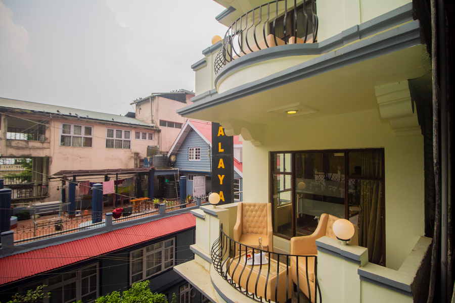 hotel himalayan retreat