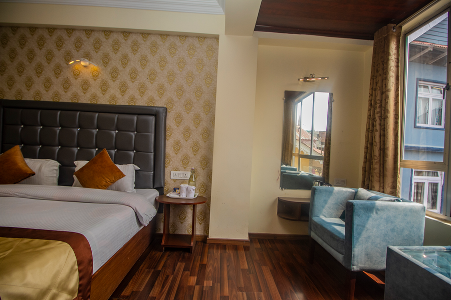 hotel himalayan retreat