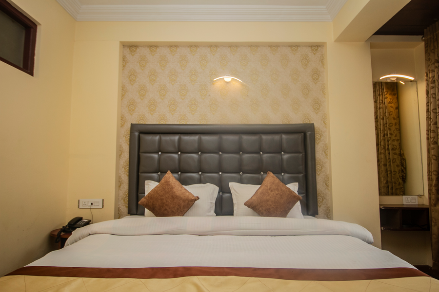 hotel himalayan retreat