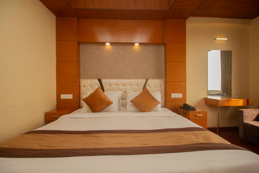 hotel himalayan retreat