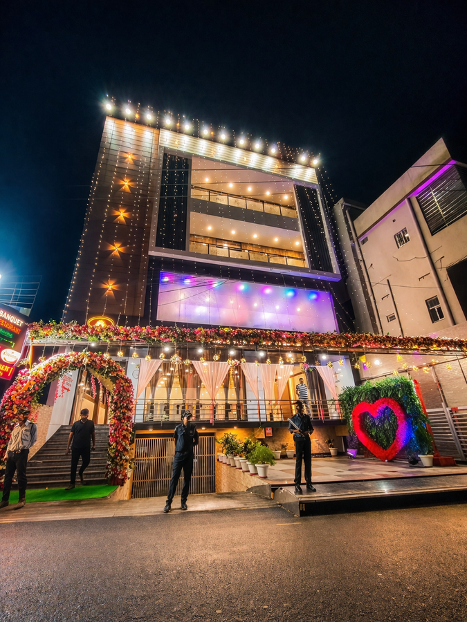 Pavitram Hotel & Banquet Ranchi,Ohdar Village,3 star