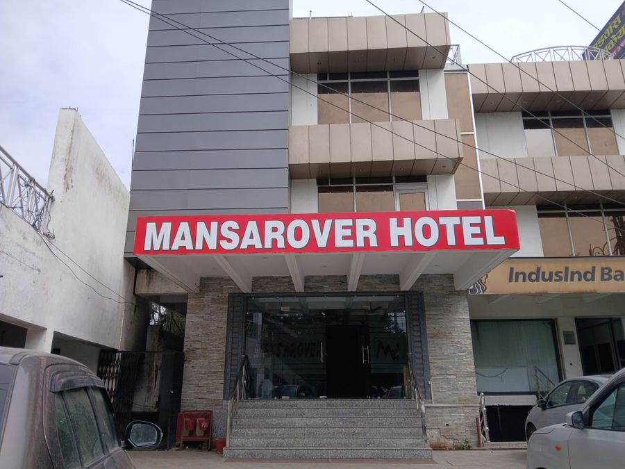 hotel mansarover and banquets