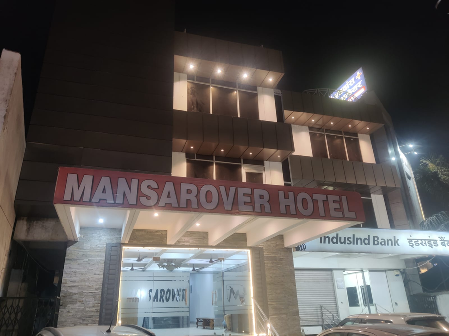 hotel mansarover and banquets