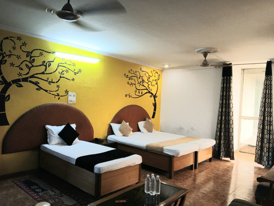 hotel mansarover and banquets