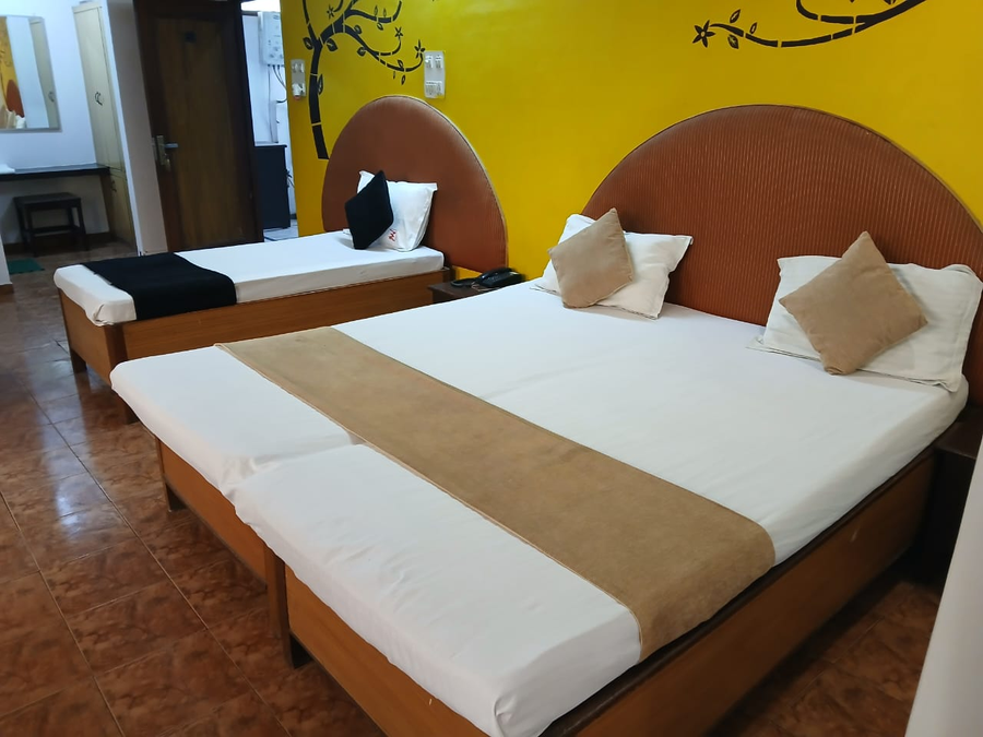 hotel mansarover and banquets