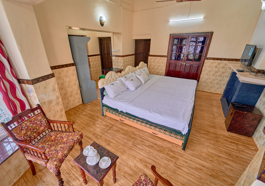taj mahal vintage villa by voye homes