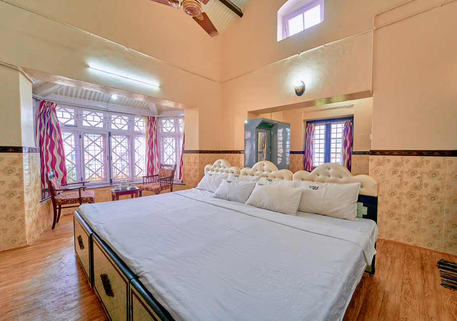 taj mahal vintage villa by voye homes
