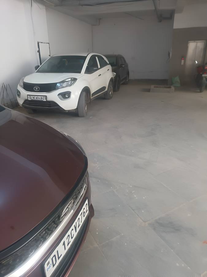 Hotel Good Luck House Near Delhi Airport,Mahipalpur,3 star