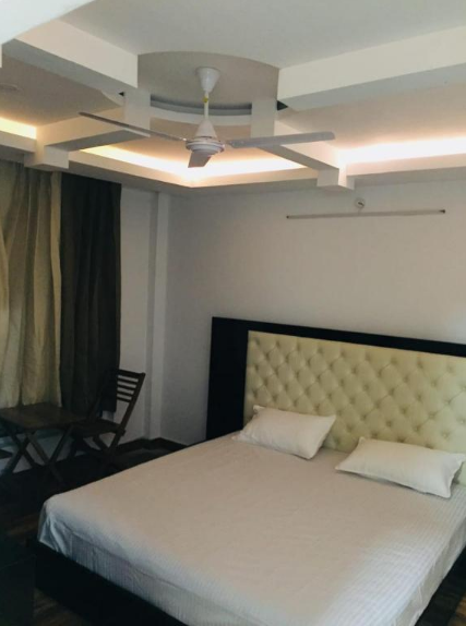 indrunag home stay