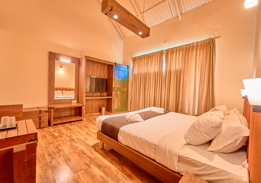 aj gable cloudes by voyehomes