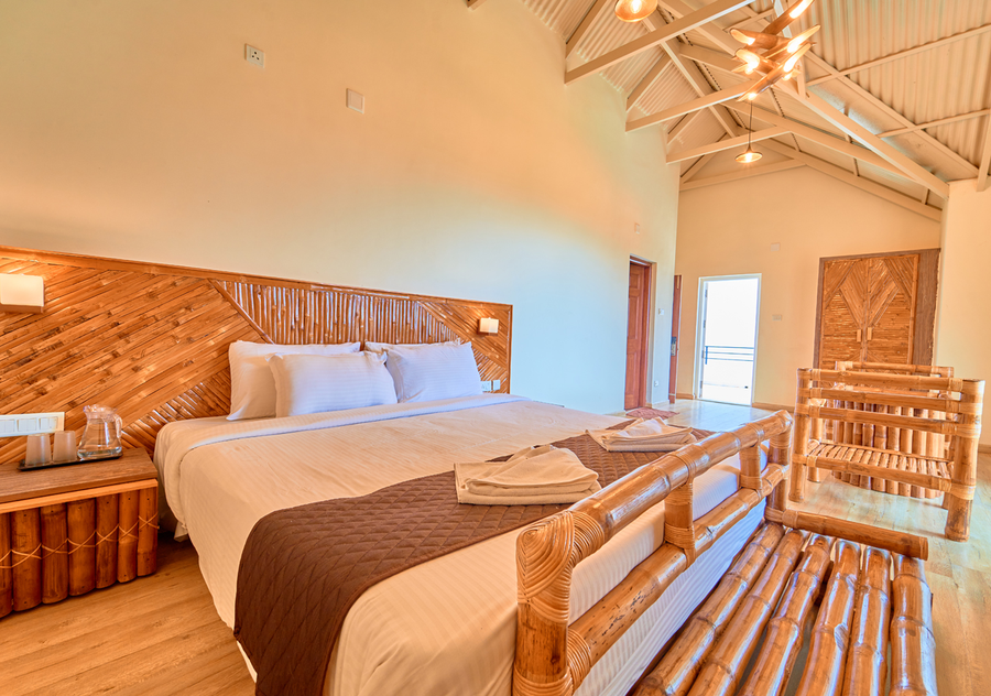 aj gable cloudes by voyehomes