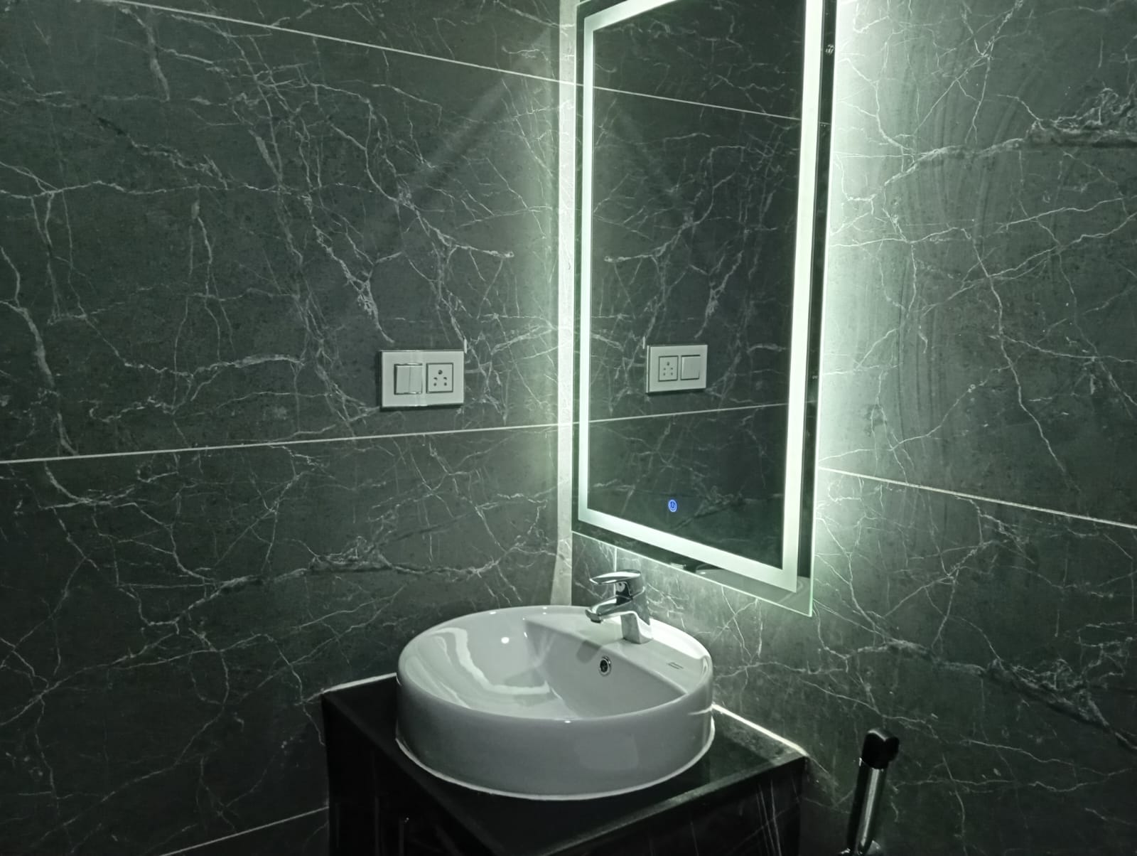 vin hotels hennur cross