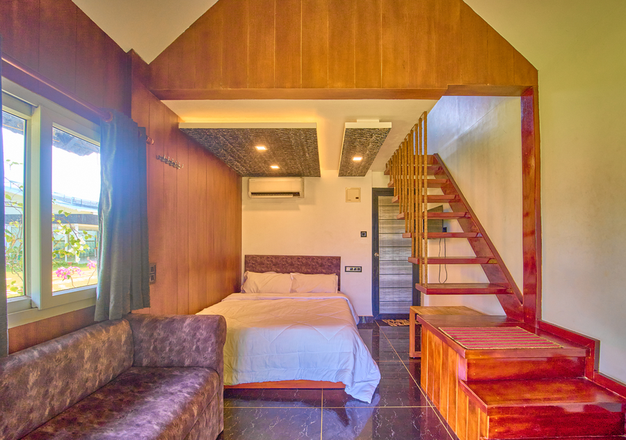 jc den villa by voye homes