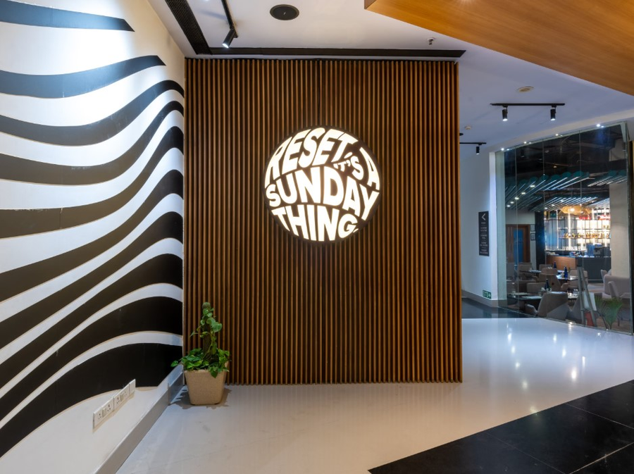 Sunday Hotel Chandigarh Zirakpur,Ambala - Chandigarh Rd,4 star
