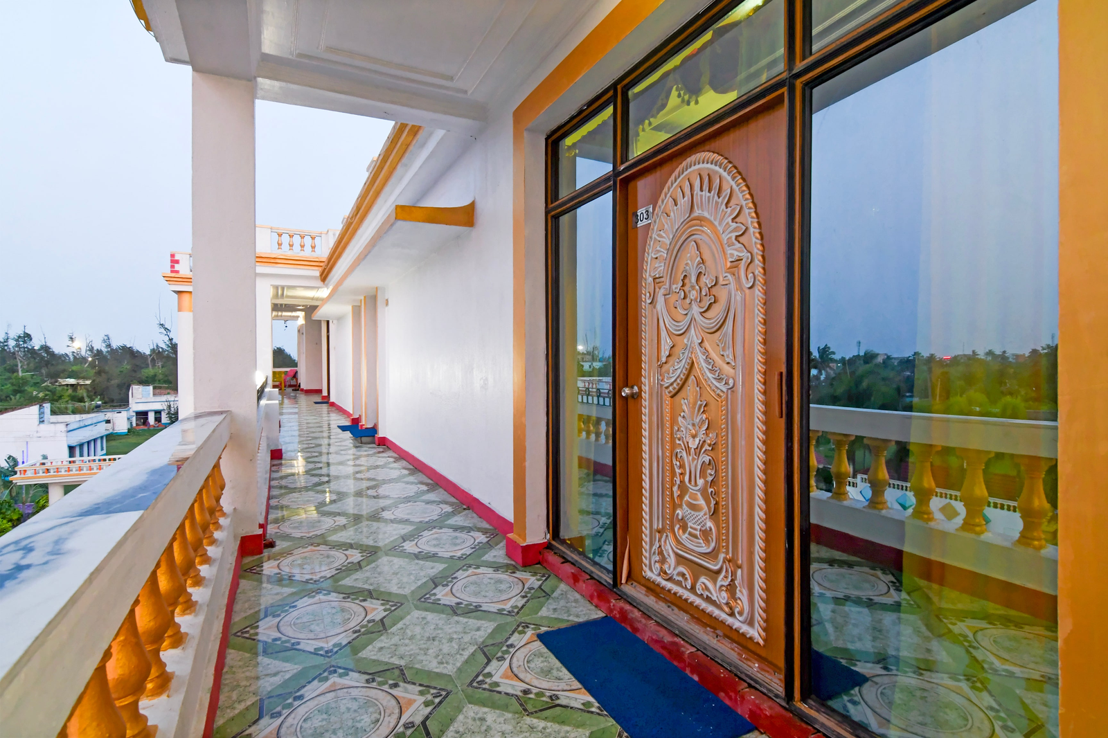 palette hotel icon bakkhali