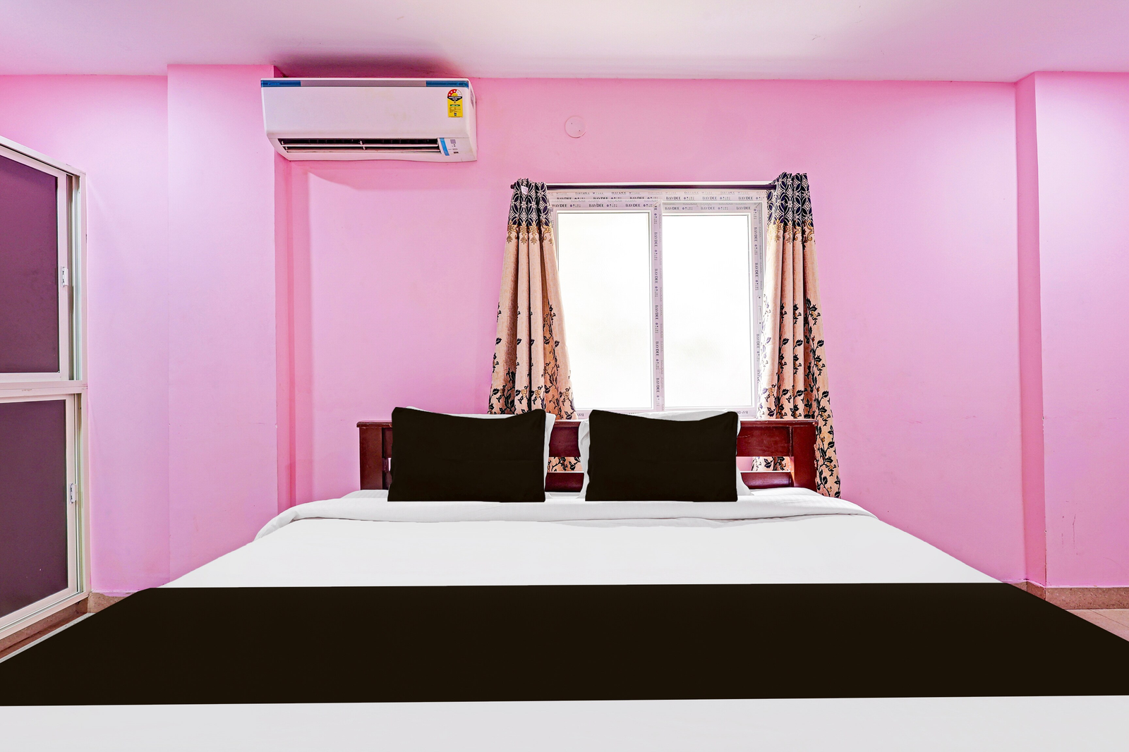 super hotel o daba gardens near dolphin junction