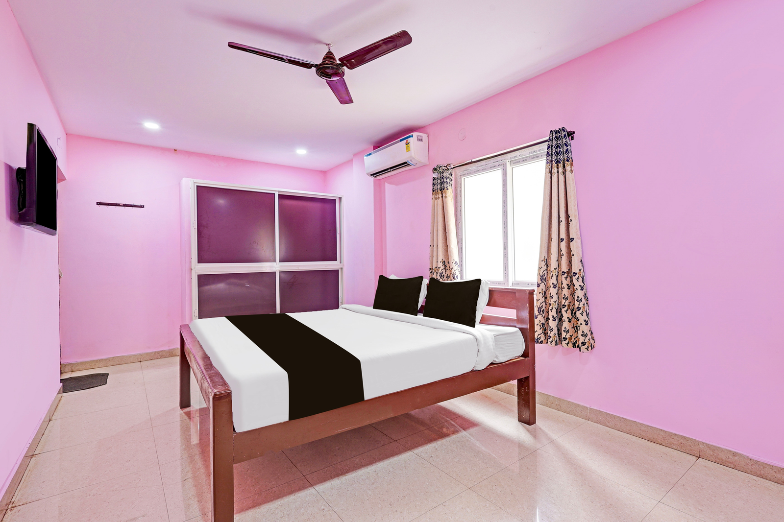 super hotel o daba gardens near dolphin junction