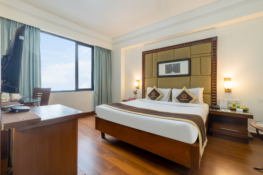 foxoso the bmk hotel
