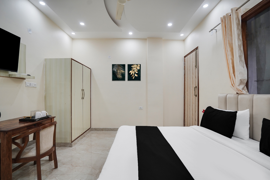 super townhouse sector 63 a noida