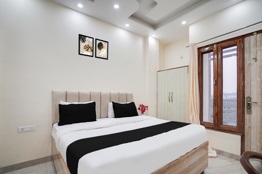 super townhouse sector 63 a noida