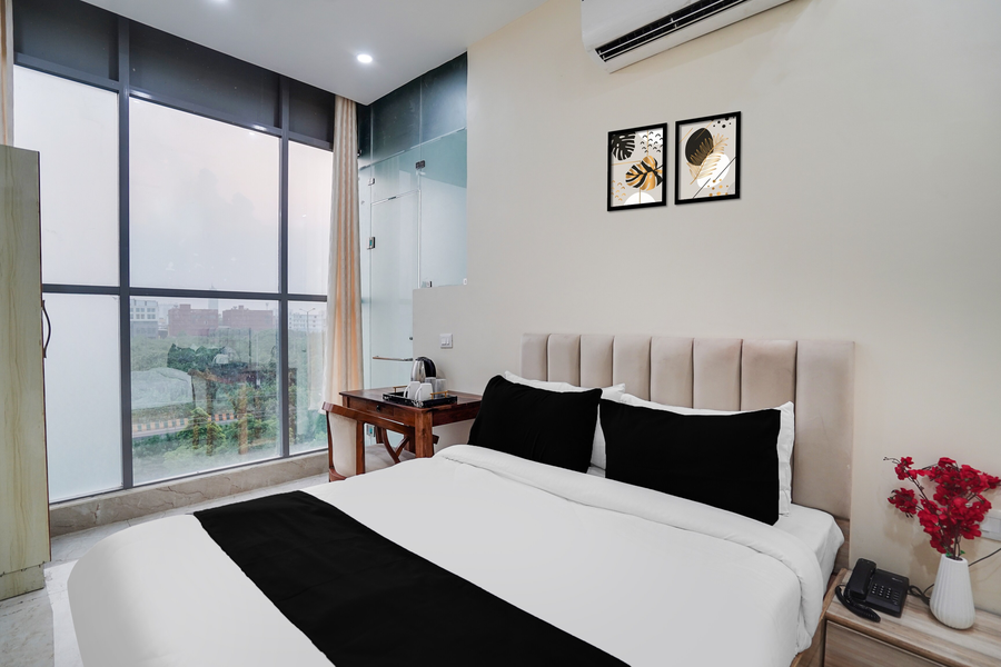 super townhouse sector 63 a noida