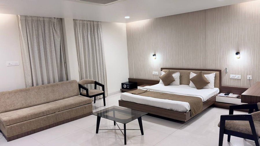Hotel Darshan Inn,,3 star