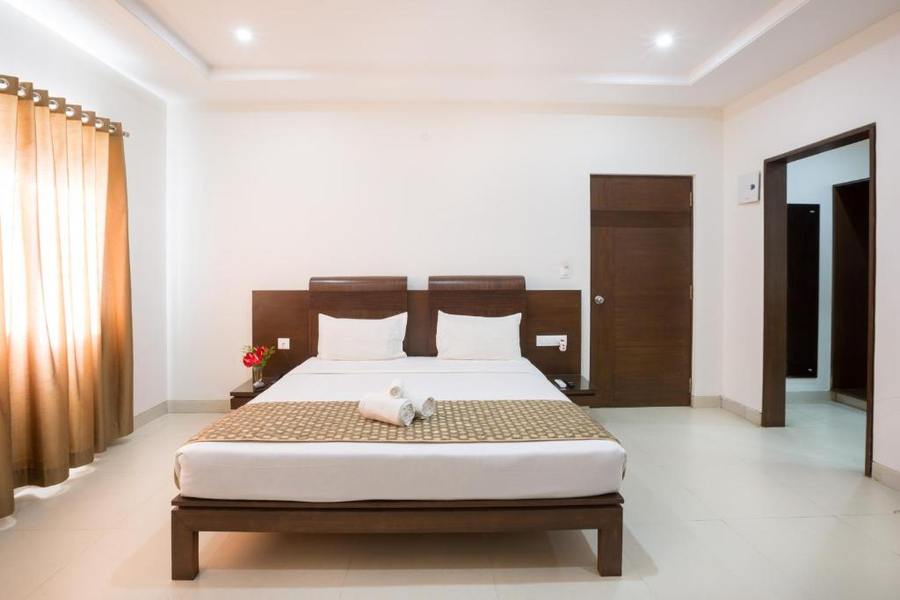 sanctum suites bel road bangalore