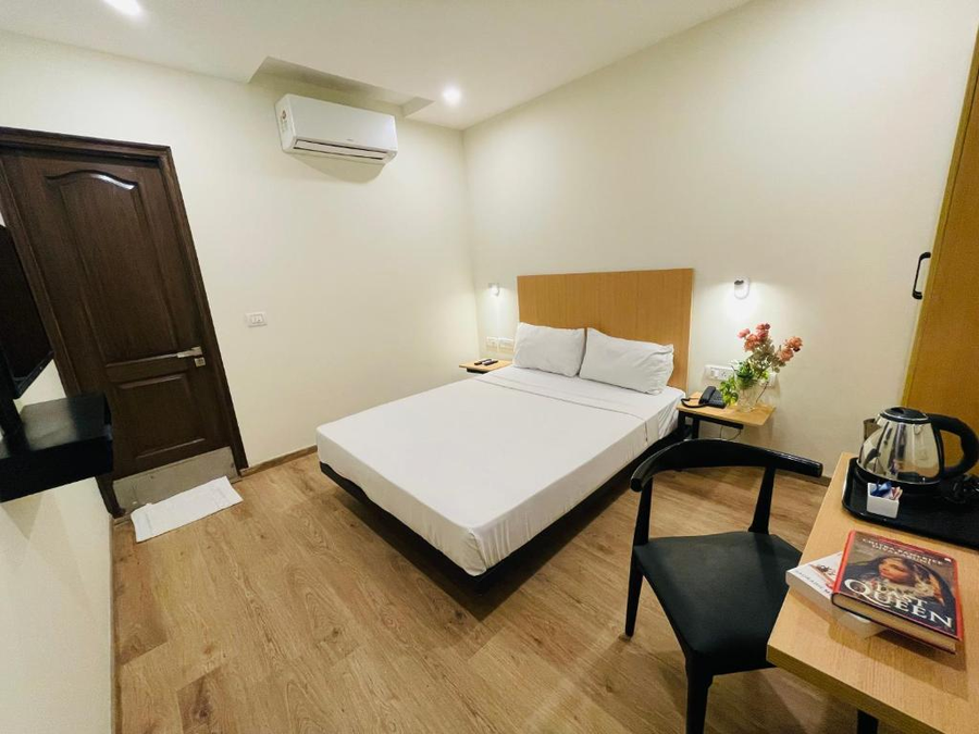 sanctum suites richmond road bangalore