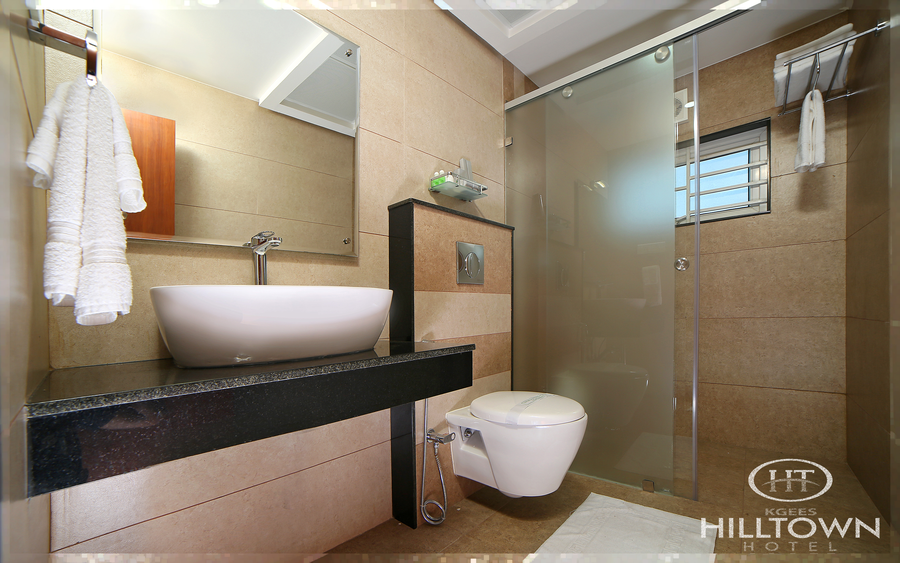 kgees hilltown hotel